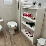 Esty 招待所