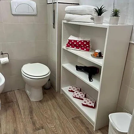 Esty Guest house
