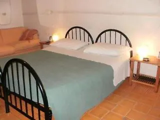 Esty Vendégház