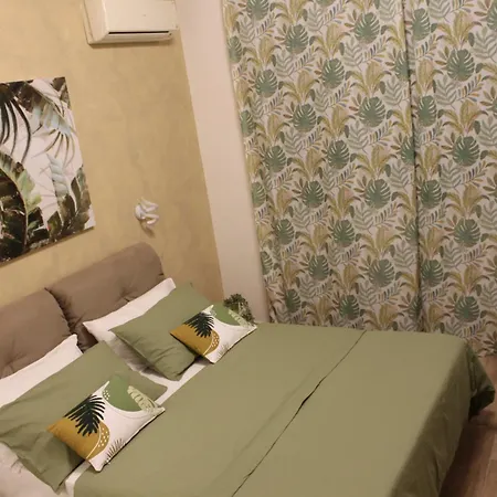 Esty Guest house 3*